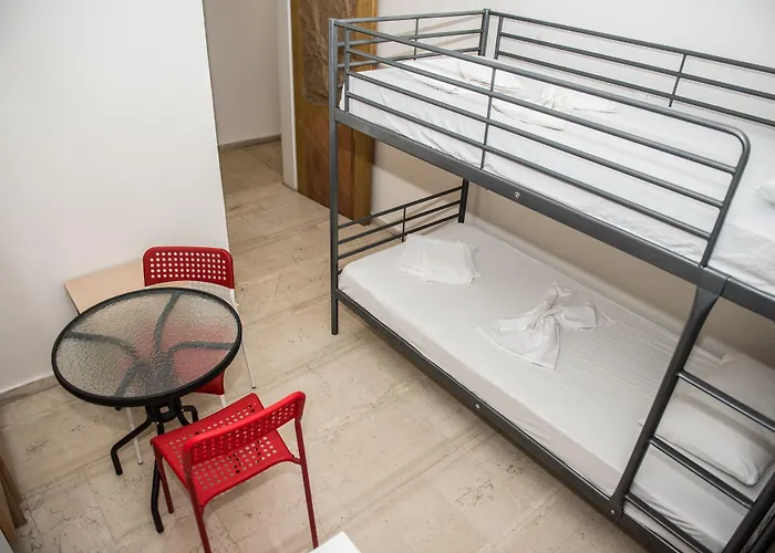 Summer Bed 2* Nydri (Lefkada)