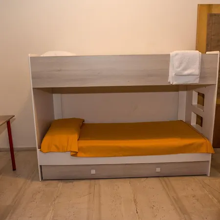Summer Bed فندق نيدري
