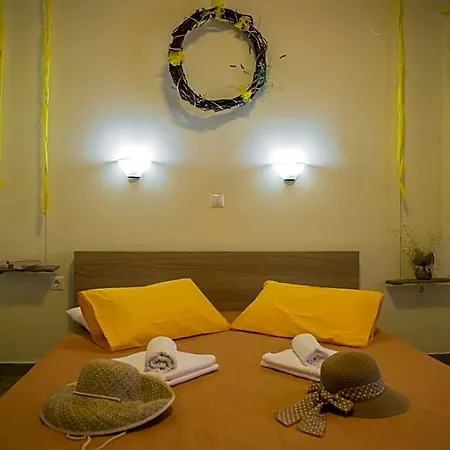 فندق Summer Bed 2*